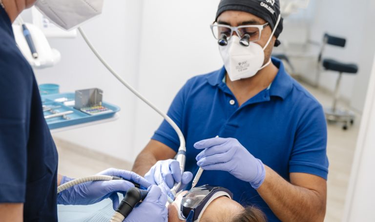 Zahnarzt in Wörgl Dr. Carlos Astl